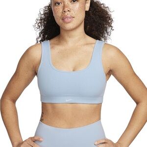 Nike Alate All U Women's Light-Support Lightly Lined Ribbed Sports Bra